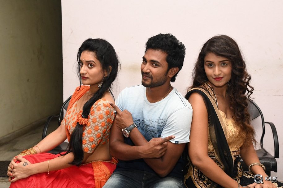 Laxmi-Devi-Samarpinchu-Nede-Chudandi-Motion-Poster-Launch